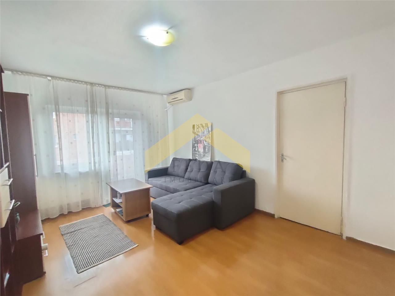 Apartament 2 camere de vanzare cartier Micalaca