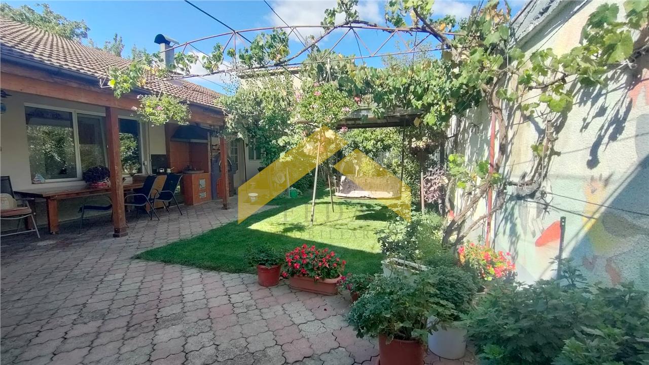 Casa de vanzare zona strada Milan Tabacovici