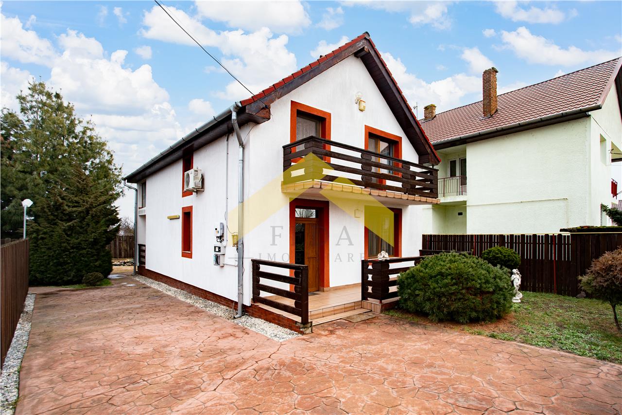 Casa cu etaj de vanzare Zimandu Nou