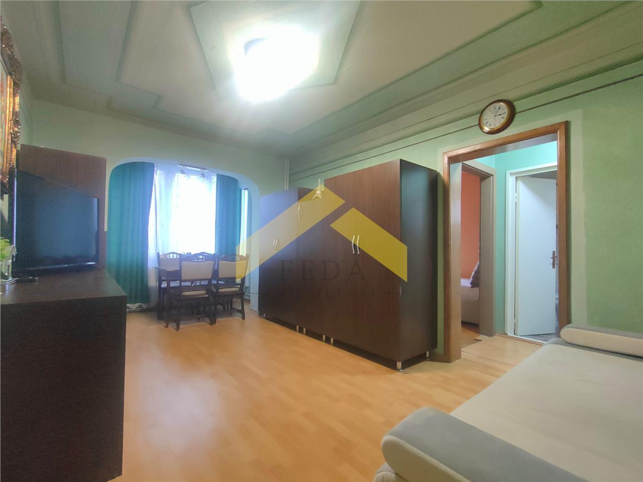 Apartament 2 camere de vanzare in zona Aurel Vlaicu