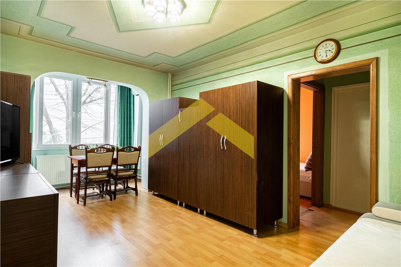 Apartament 2 camere de vanzare in zona Aurel Vlaicu