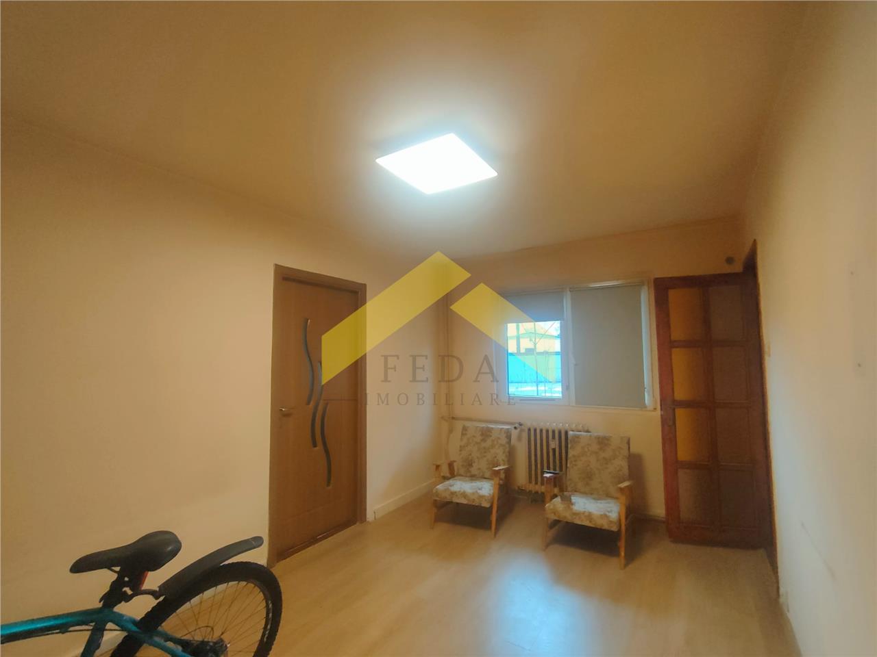 Apartament 2 camere zona Fortuna de vanzare